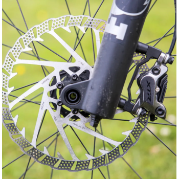 Bremsbeläge wechseln (1 Satz)